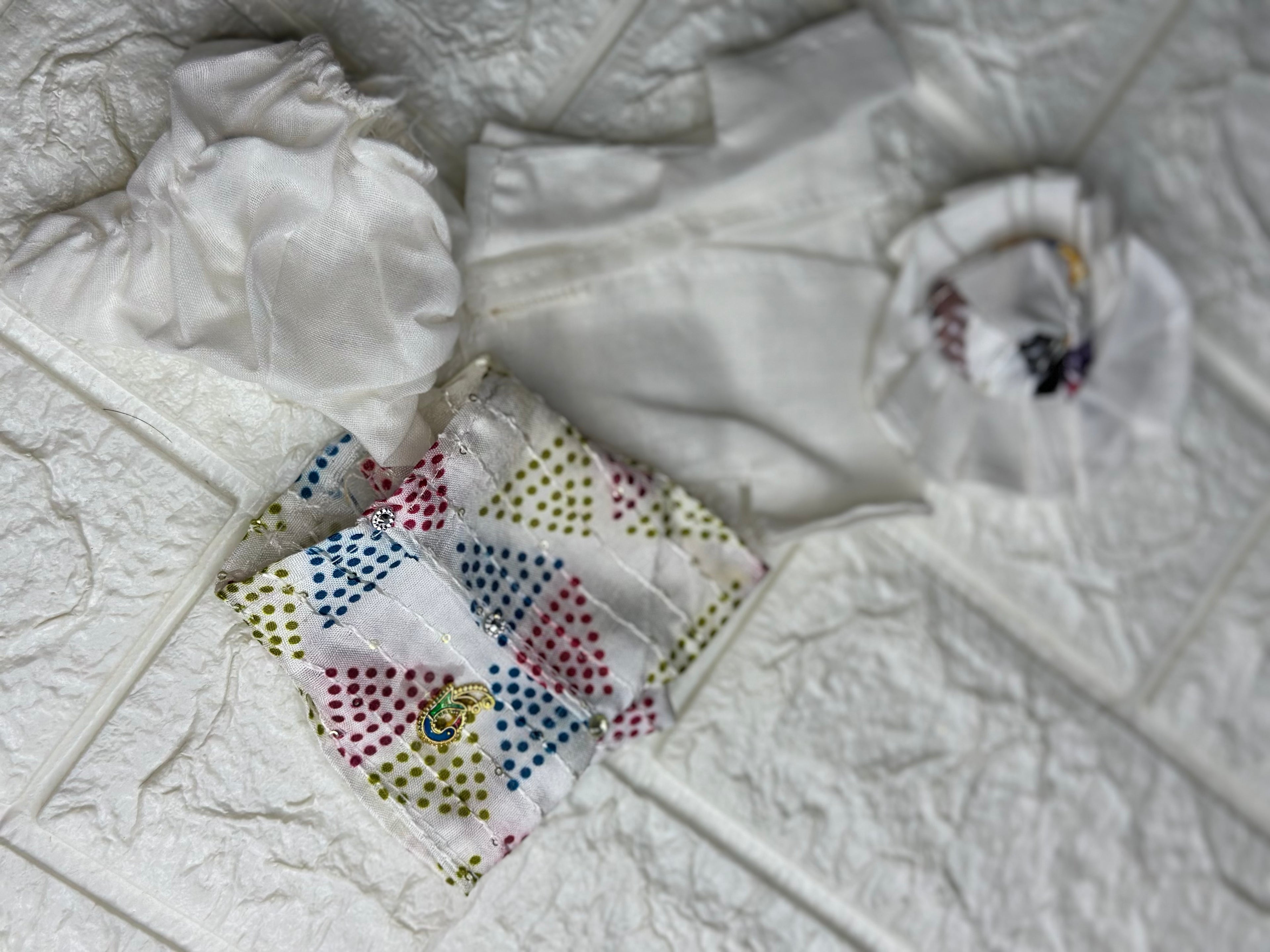 Holi Special Combo for Laddoo Gopal – Kurta Pyjama Set + Pagdi + Radha Naam Pichkari